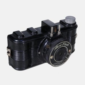 1951-1955-Herold-Acro-Flash-vintage-camera_001