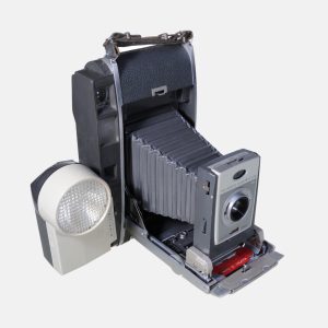 1960-1963-Polaroid-900-Electric-Eye-vintage-camera_001