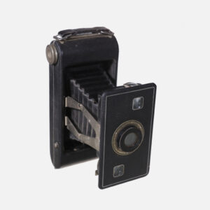 1937-1942-Kodak-Jiffy-Series-II-vintage-camera_001
