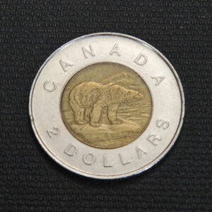 2002-2-dollars-canada-001