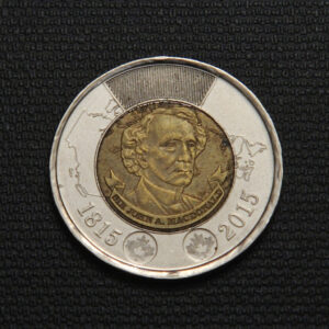 2015-2-dollars-canada-macdonald-001